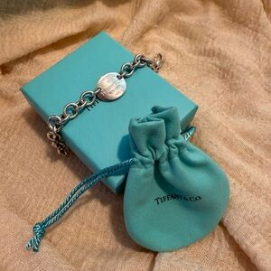 Tiffany & Co., Return to Tiffany Silver Bracelet, 7in.